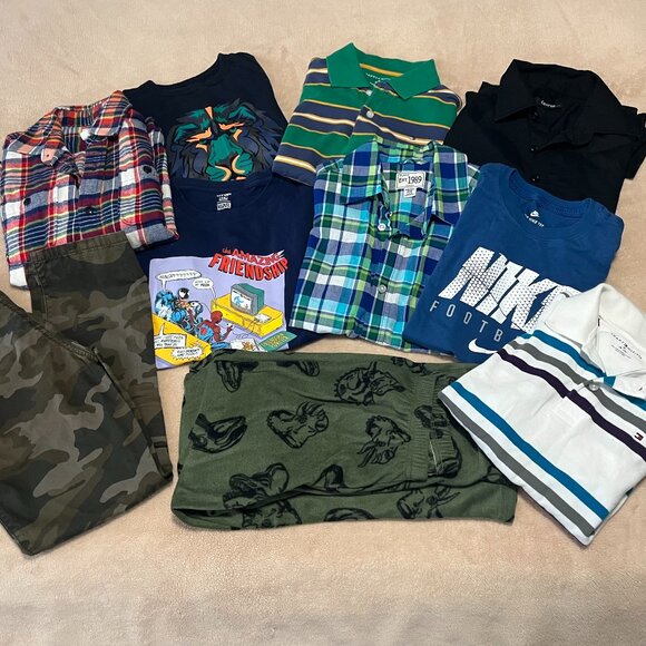Size 8 / M Set of Boys Clothes - Picture 1 of 10